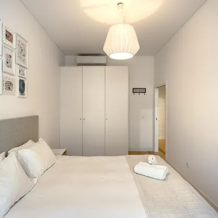 Alfama Blue By Homing Apartament *