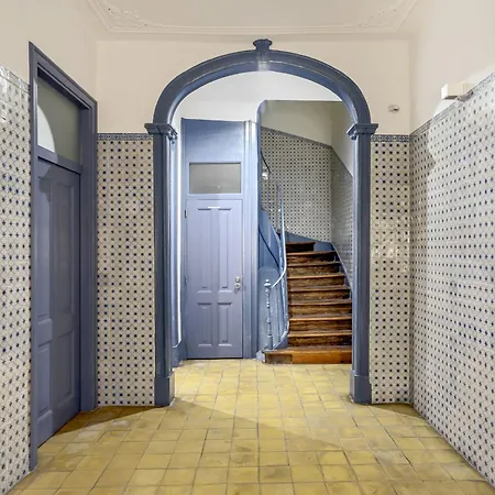 Alfama Blue By Homing Lizbona