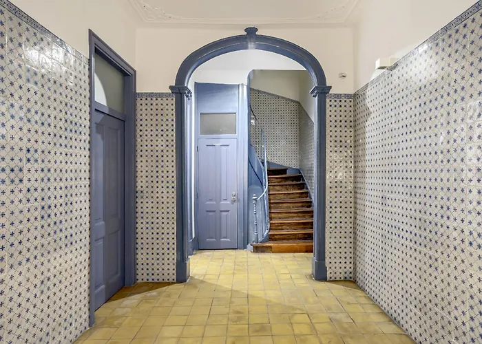 Alfama Blue By Homing Lizbona